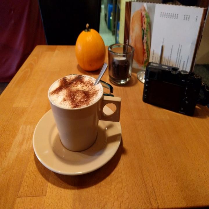 Schubart Kaffeehaus Cappuccino
